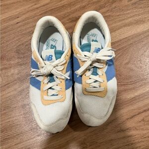 Gently Worn Women’s New Balance 237 Size 6.5 Blue/Yellow/Green